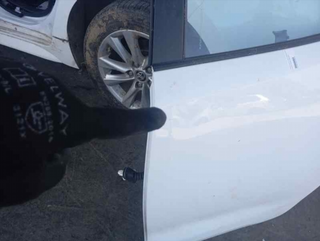 PUERTA TRASERA IZQUIERDA TOYOTA COROLLA (E21) ZWE
