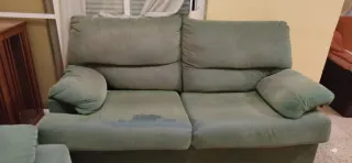 Sofá de 3 plazas verde