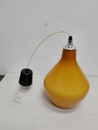 Lámpara opalina colgante cristal ámbar y metal