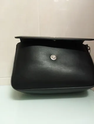Bolso Ochnik piel negro sin estrenar