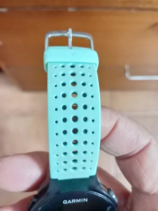 Reloj Garmin Forerunner 235