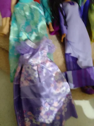 Muñecas y accesorios de princesas Disney