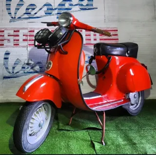 Vespa SL naranja