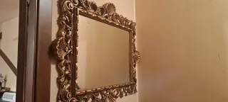 Espejo decorativo dorado