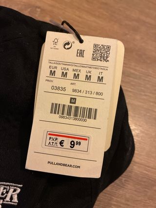 Gorra Pull&Bear Stranger Things Negra