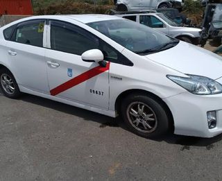 Guantera 5555047081 toyota prius (zvw30) 348511