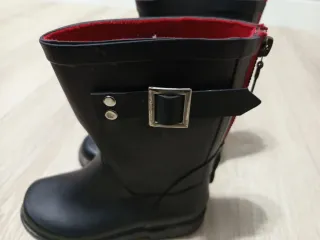 Botas de Calzado Talla 27