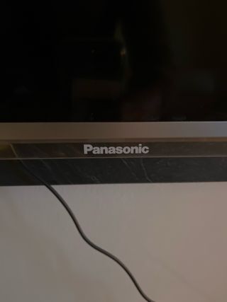 TV Panasonic Negra + Chromecast