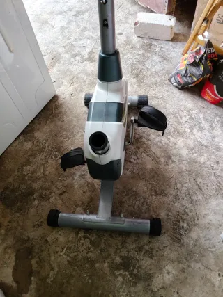 Bicicleta Estática BH Fitness