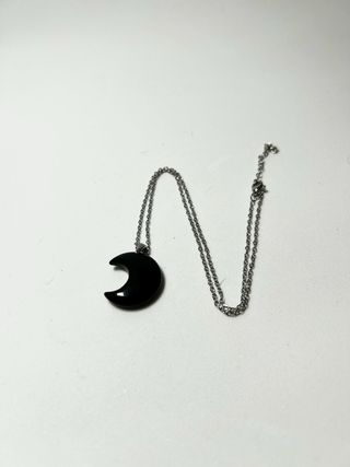 Collar Luna Onix Negro y Cadena de acero