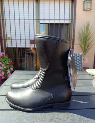 Casco moto Schuberth C4 PRO TS, chaqueta Revit T36