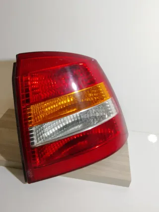 Piloto trasero Opel Astra G berlina