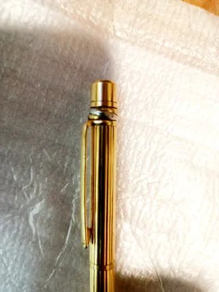 Bolígrafo Cartier Santos Dorado
