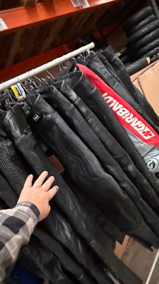 Lote 100 Chaquetas Moto Cuero Garibaldi