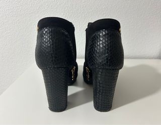 Botines negros tacón