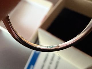 Preciosa alianza El Corte Inglés de 18k + diamante