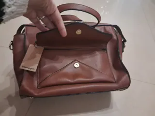Bolso marrón de piel sintética sin estrenar