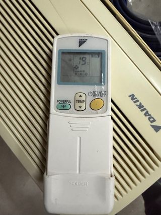 Aire Acondicionado Daikin Beige ( no se envia )