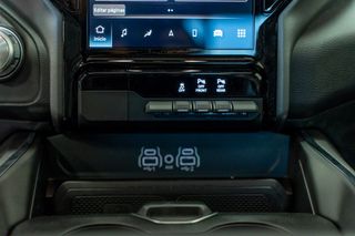 RAM Laramie Sport 2025