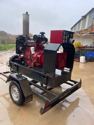 Grupo electrógeno 42 kVA con remolque