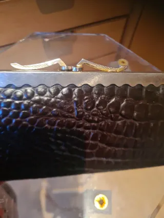 Cartera vintage piel reptil Lacoste