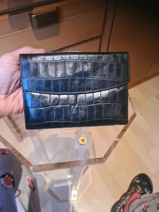 Cartera monedero piel reptil negra mujer marca D