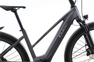 Cube Touring Hybrid EXC XT (urbana) t.L Reacondicionada