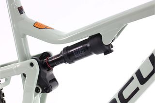 Focus JAM 6.8 (MTB) t.L Reacondicionada