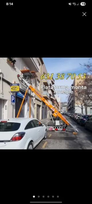 Grua y plataforma de mudanza