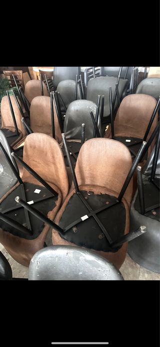 35 Sillas Marrones y Grises