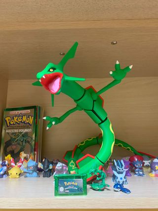 Juego actual y manual oficial Pokémon Esmeralda