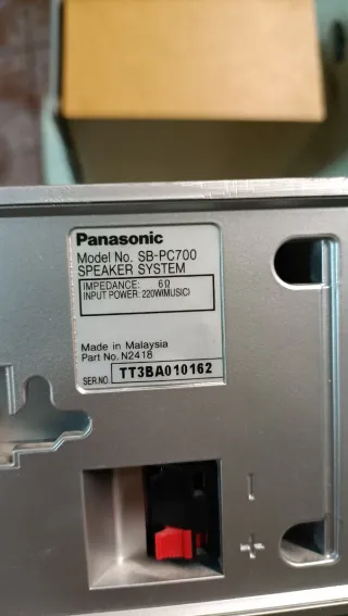 Altavoces Panasonic Plata y Madera