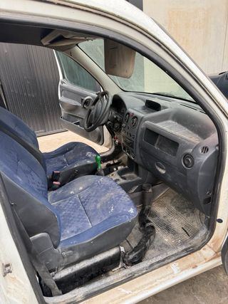 Despiece Peugeot Partner 1.6 HDI  Año 2007