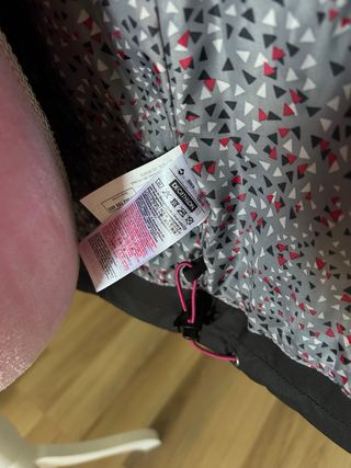 Chubasquero Quechua Mujer Negro/Rosa