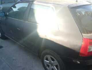 Audi 1831843 centralita motor 038906019de a3 (8l)