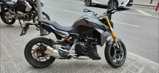 BMW F900R 2021 - 10.000 km