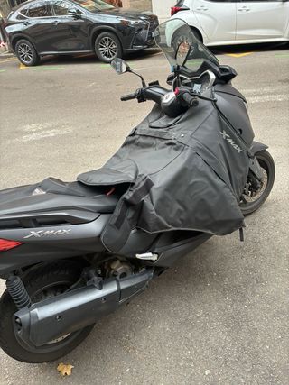 YAMAHA Xmax 300