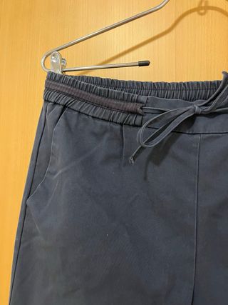 Pantalón azul marino Zara