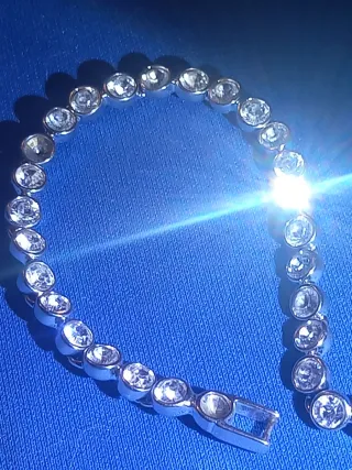 Bracciale Tennis Swarovski placcato rodio.