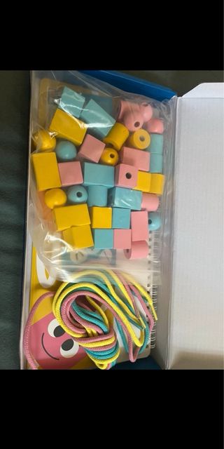 Bloques de encaje Montessori de madera