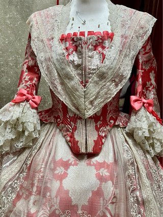 Traje de Fallera