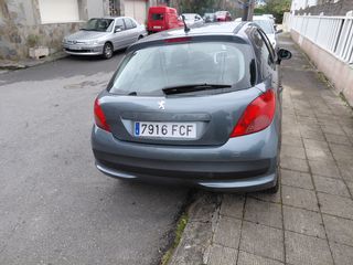 Peugeot 207 2006