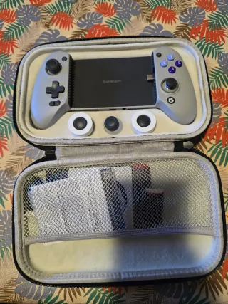 Mando GameSir G8 Galileo y Estuche de Trasnsporte