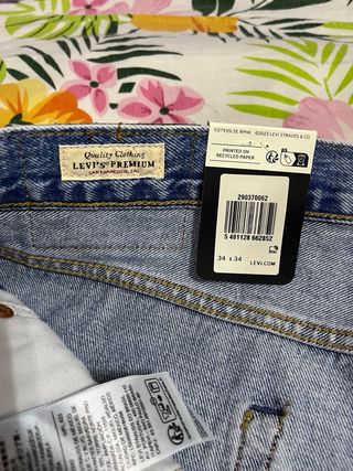 Vaqueros Levi's 568 nuevos con etiqueta