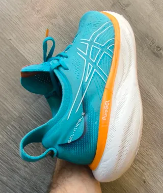 ASICS Gel Nimbus 25 – Talla 43.5 – Muy buen estado