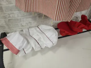 Delantales de cocina y gorros