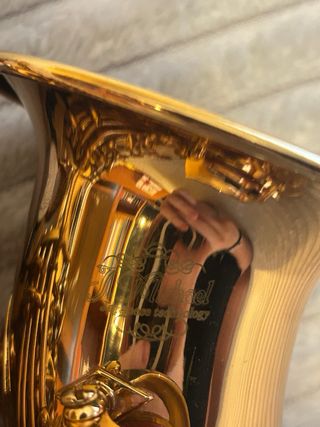 Saxofón Soprano Dorado