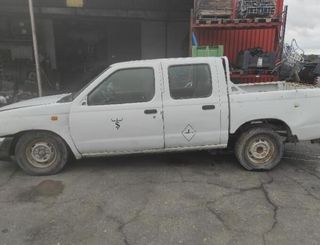 345228 guantera nissan pickup (d22)