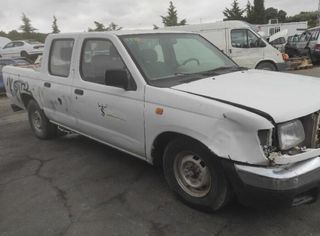 345228 guantera nissan pickup (d22)