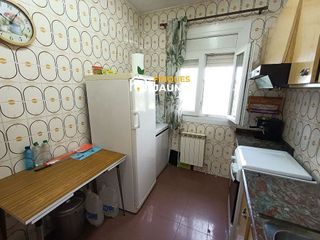 Casa en venta en Joc de la Bola - Camps d'Esports - Ciutat Jardí - Montcada en Lleida